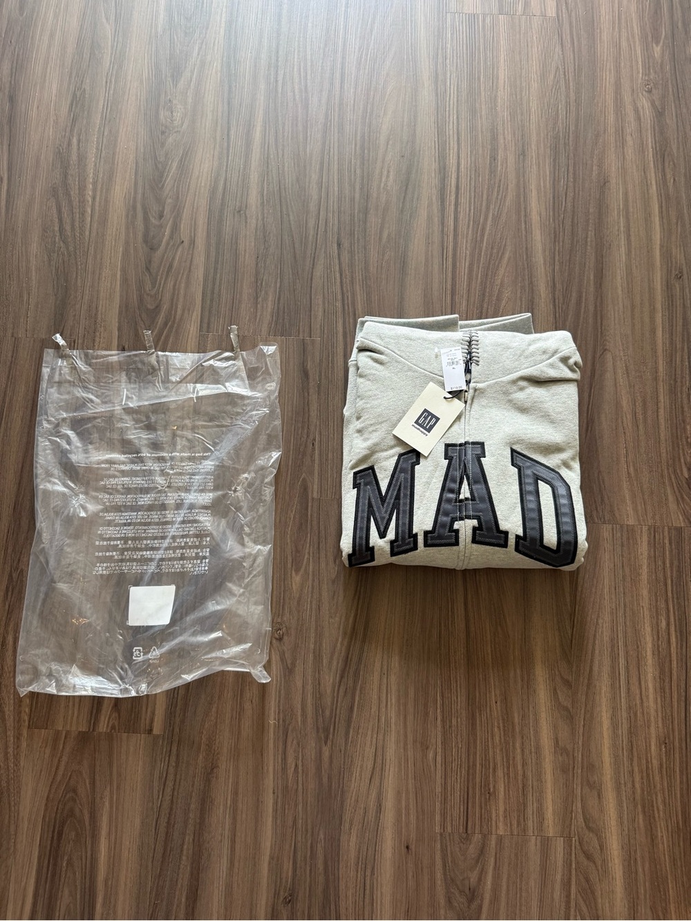 GAP x MAD Happy Full Zip Hoodie Oatmeal Grey Logo Hoodie XL New With Tags